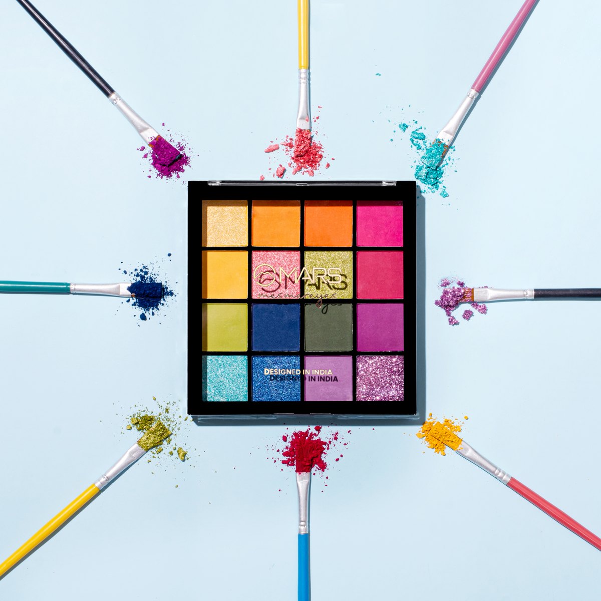 Beauty product photography, eyeshadow palette with loose pigment